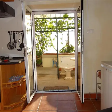 Holiday home In Mit Garten